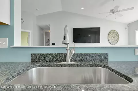Kitchen - 1138 Matthaei Ct, Mason, MI 48854 photo 4 of 4