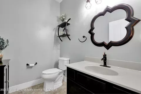 Bath - 1138 Matthaei Ct, Mason, MI 48854 photo 4 of 4