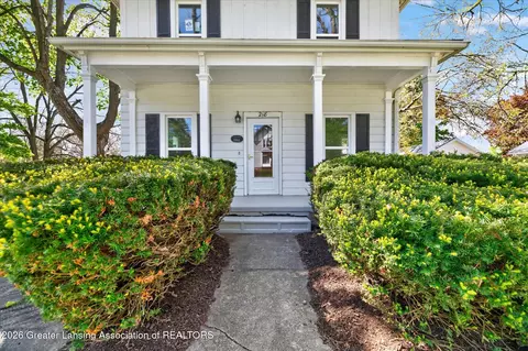 218 E Main St, Vernon, MI 48476