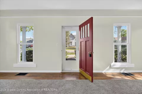 Entry Way - 218 E Main St, Vernon, MI 48476 photo 1 of 7