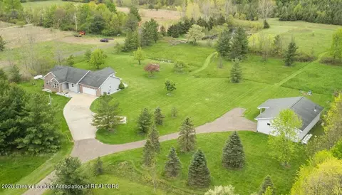 4995 W Cutler Rd, Dewitt, MI 48820