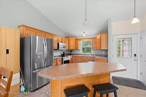 Kitchen - 4995 W Cutler Rd, Dewitt, MI 48820 photo 1 of 5