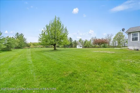 Exterior - 4995 W Cutler Rd, Dewitt, MI 48820 photo 3 of 6