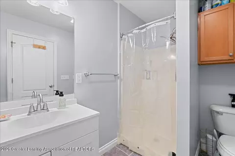 Bath - 4995 W Cutler Rd, Dewitt, MI 48820 photo 3 of 4