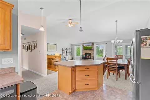 Kitchen - 4995 W Cutler Rd, Dewitt, MI 48820 photo 3 of 5