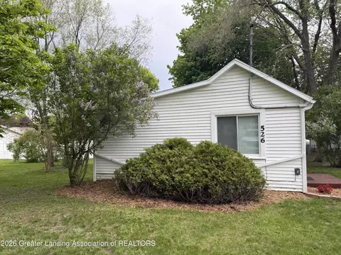 Exterior - 526 Clyde St, Owosso, MI 48867 photo 2 of 10