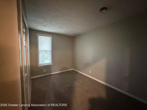 Bedroom - 526 Clyde St, Owosso, MI 48867 photo 1 of 4