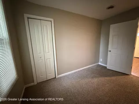 Bedroom - 526 Clyde St, Owosso, MI 48867 photo 3 of 4