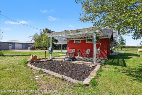 Exterior - 2426 E Colony Rd, Saint Johns, MI 48879 photo 3 of 3