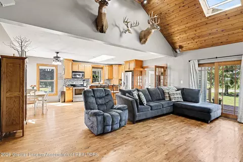 Living - 2426 E Colony Rd, Saint Johns, MI 48879 photo 1 of 1
