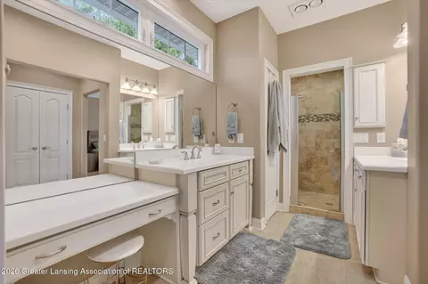 Bath - 1800 Wilderness Dr, Dewitt, MI 48820 photo 2 of 3