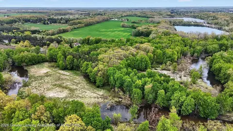 View/Area - 1800 Wilderness Dr, Dewitt, MI 48820 photo 5 of 10