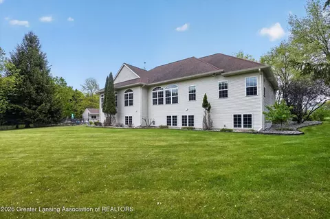 Exterior - 1800 Wilderness Dr, Dewitt, MI 48820 photo 10 of 13