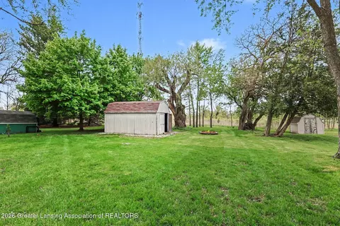 Exterior - 710 W State St, Saint Johns, MI 48879 photo 2 of 2