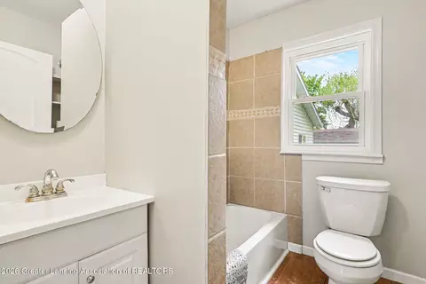 Bath - 710 W State St, Saint Johns, MI 48879 photo 1 of 1