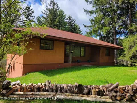 1163 W Grand River Ave, Okemos, MI 48864