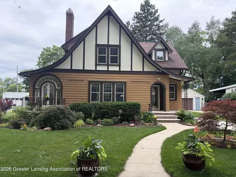 301 Cowley Ave, East Lansing, MI 48823