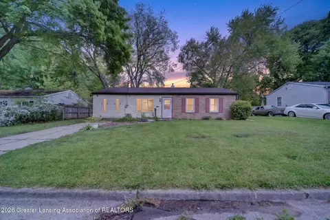 1712 Roselawn Ave, Lansing, MI 48915