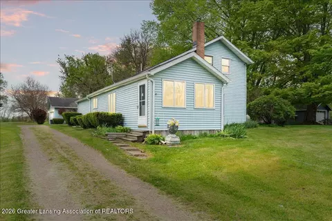 5041 Freiermuth Rd, Stockbridge, MI 49285