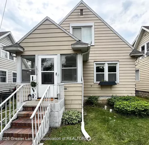 1019 N Jenison Ave, Lansing, MI 48915