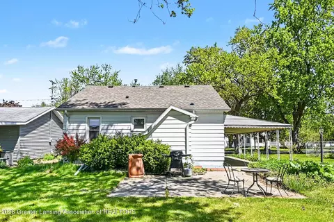 Exterior - 737 N Main St, Fowler, MI 48835 photo 1 of 6