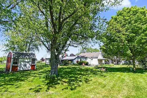 Exterior - 737 N Main St, Fowler, MI 48835 photo 3 of 6