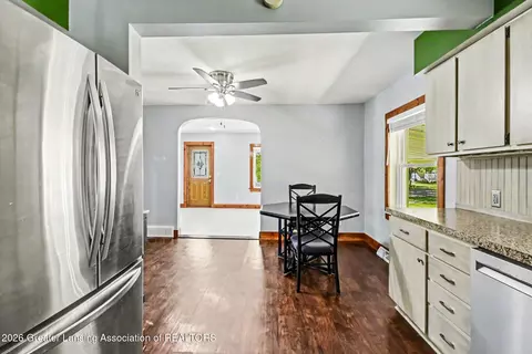 Dining - 737 N Main St, Fowler, MI 48835 photo 1 of 1