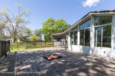Exterior - 850 E Remus, Mount Pleasant, MI 48858 photo 11 of 15