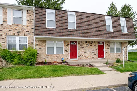 6113 Scotmar Dr, Lansing, MI 48911