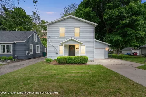 2832 Mildred St, Lansing, MI 48906
