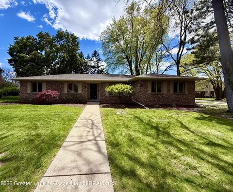 2953 Footman Dr, East Lansing, MI 48823