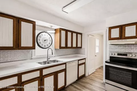 Kitchen - 327 E Middle St, Williamston, MI 48895 photo 1 of 3