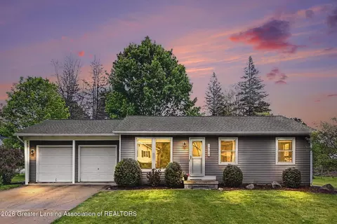 1706 Laurelwood Dr, Holt, MI 48842