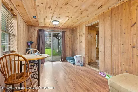 Entry Way - 226 N Ewen St, Maple Rapids, MI 48853 photo 6 of 6