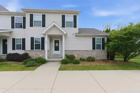 1921 Red Bud Ln, Lansing, MI 48917
