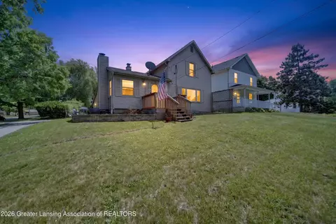424 E Columbia St, Mason, MI 48854