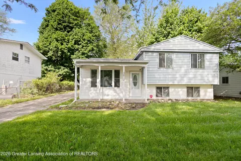 3812 Wainwright Ave, Lansing, MI 48911