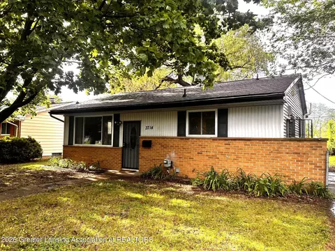 3714 Sumpter St, Lansing, MI 48911
