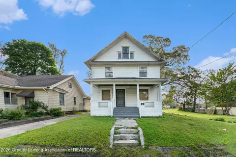 1215 Chittock Ave, Jackson, MI 49203
