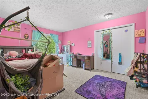 Bedroom - 1628 W Herbison Dr, Dewitt, MI 48820 photo 2 of 4