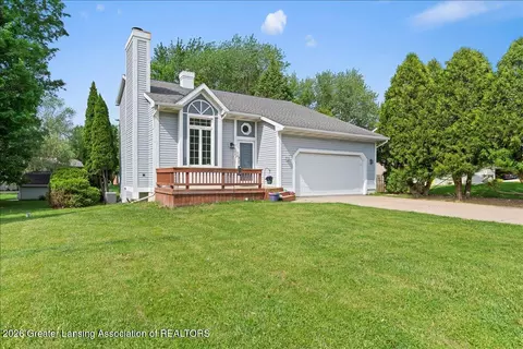 1628 W Herbison Dr, Dewitt, MI 48820