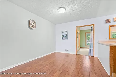Entry Way - 1628 W Herbison Dr, Dewitt, MI 48820 photo 2 of 5