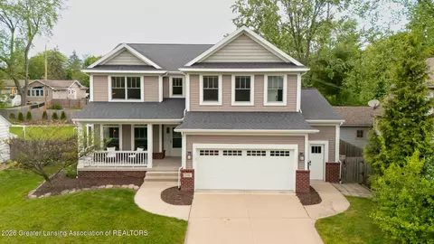 310 Oxford Rd, East Lansing, MI 48823