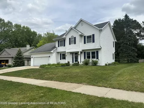 2288 Chisholm Ct, Holt, MI 48842