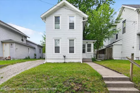 Exterior - 513 N Waterloo Ave, Jackson, MI 49201 photo 1 of 13
