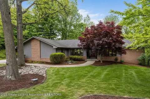 3805 Viceroy Dr, Okemos, MI 48864