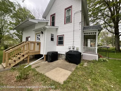Exterior - 630 Summer St, Olivet, MI 49076 photo 2 of 2