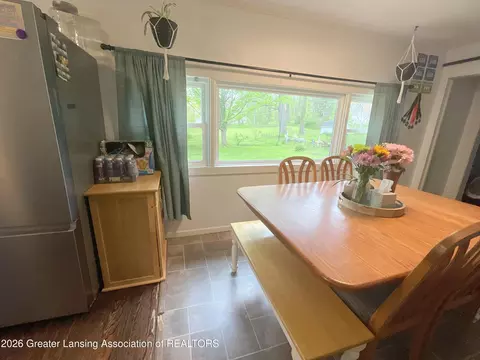 Dining - 630 Summer St, Olivet, MI 49076 photo 3 of 4