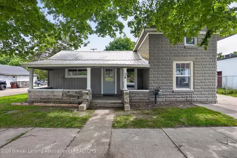 112 N State St, Pompeii, MI 48874
