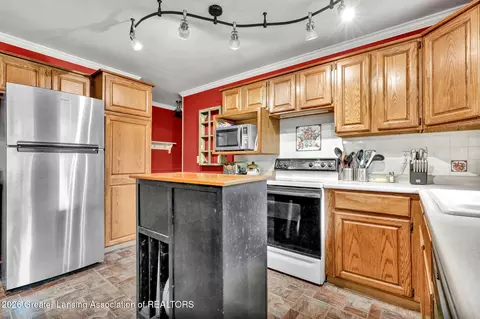 Kitchen - 601 Hanover St, Concord, MI 49237 photo 1 of 3